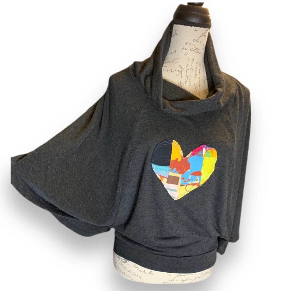 Nine 1 Eight patchwork heart top - Picture 1 of 6